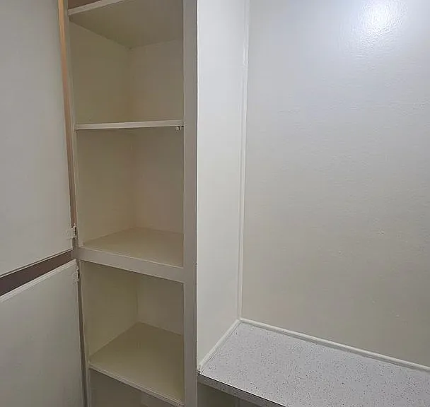 1100-1108 Arizona St SE — Photo 15