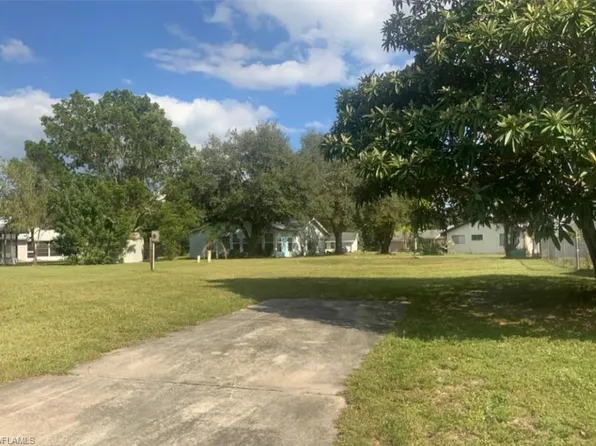 2007 Schooner DR, LABELLE, FL 33935