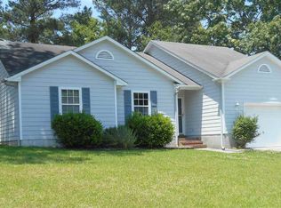132 Suffolk Cir, Jacksonville, NC 28546