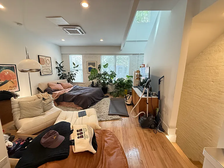 651 N Paulina St #CH — Photo 11