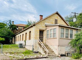 34 Bullis St, Brackettville, TX 78832