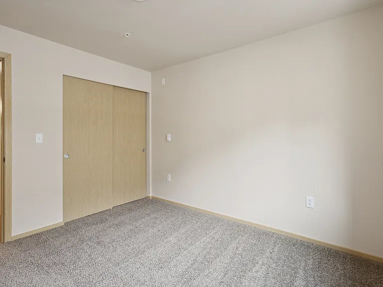 Four Corners Apartments — Photo 28
