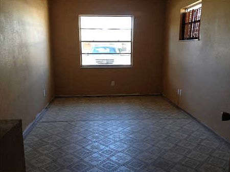 3rd image of 123 Rosemary Ave