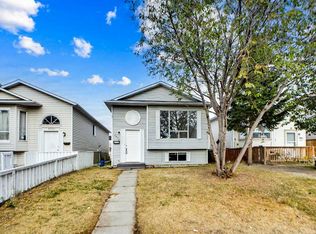 6032 Martingrove Rd S, Calgary, AB T3J 2M8