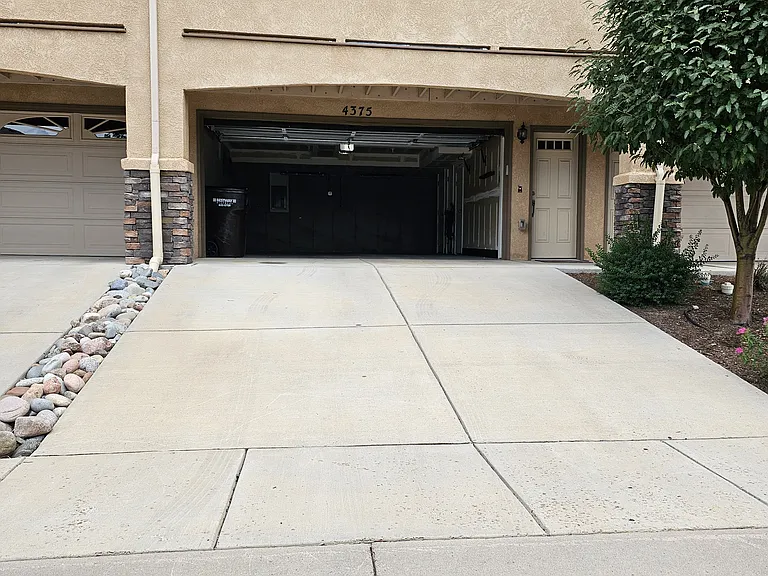 4375 Susie Vw — Photo 12