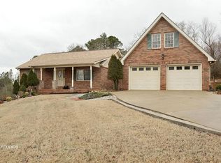 405 Mountain View Rd, Madisonville, TN 37354