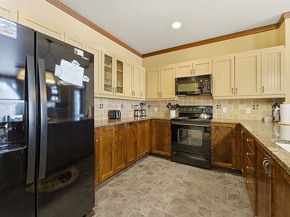 5th image of 43 Middle Ridge Road #209