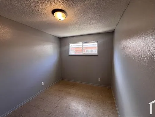 423 Dallas St NE #C — Photo 40