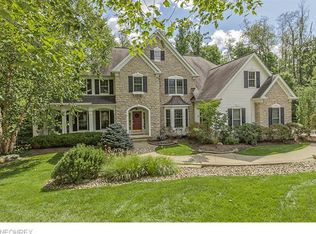 17431 Fish Creek Trl, Chagrin Falls, OH 44023