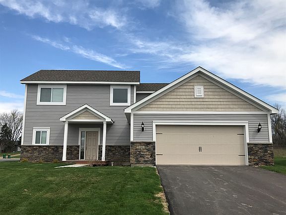 The Pepin by LGI Homes at Willow Creek