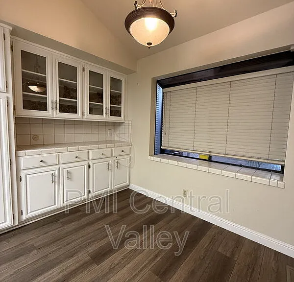 1725 Edgebrook Dr #C — Photo 22