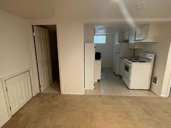 3rd image of 1911 Kincaid St #6