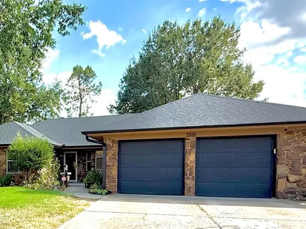 3918 Brookhollow Rd, Norman, OK 73072