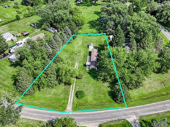 4th image of 20835 W Trebesh Cir