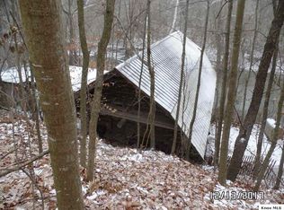 18020 Lower Gambier Rd, Mount Vernon, OH 43050