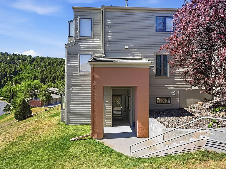 680 Ridgeside Dr #1 — Photo 23