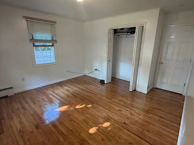 61 Gores Dr — Photo 3