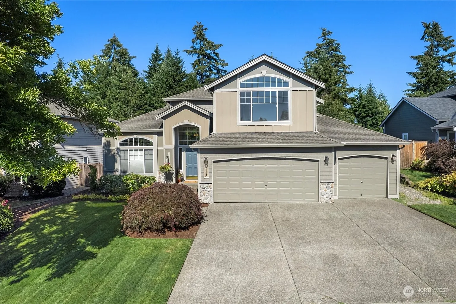 5116 Quincy Ave SE photo 1