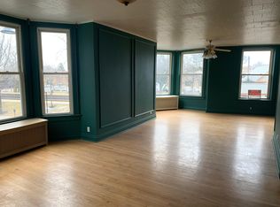 701 W Hillgrove Ave, La Grange, IL 60525