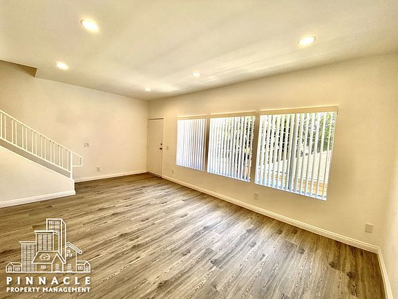 5th image of 1122 W 166th St #6