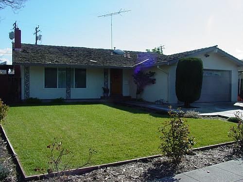 1st image of 3641 Eastwood Cir