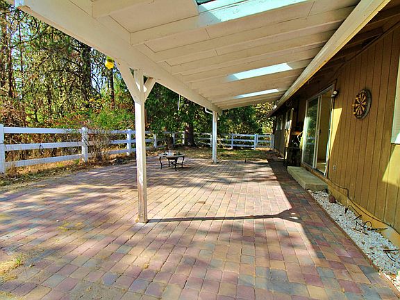 4th image of 1784 Stringer Gap Rd