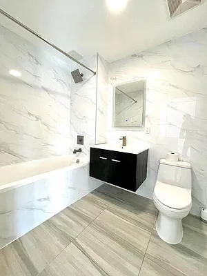 Rented by SUNAMERICA REALTY CHOICE INC | media 18