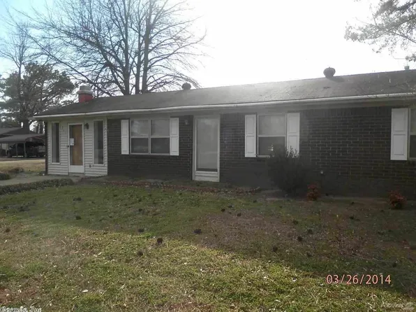 301 Lynn Ave, Caraway, AR 72419