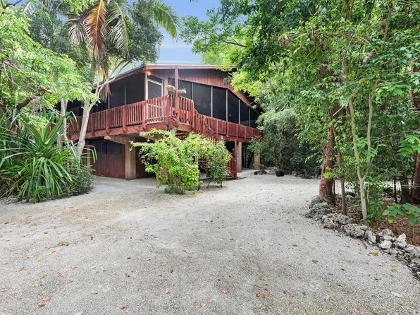 51 N Bay Harbor Dr, Key Largo, FL 33037