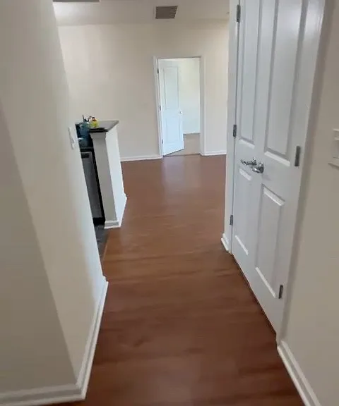826 Strassle Way — Photo 34