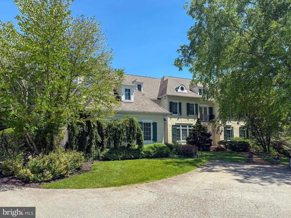 1443 Lanes End, Villanova, PA 19085