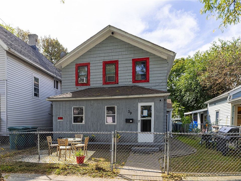1st image of 39 Woodward St