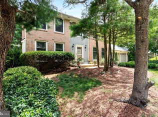 26 Brookview Dr, Voorhees, NJ 08043