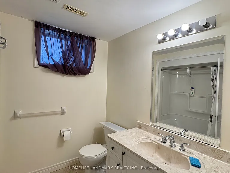 23 Loon Ave #LOWER — Photo 5