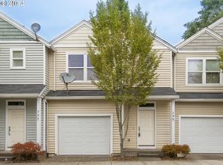 726 Barton Ave, Gladstone, OR