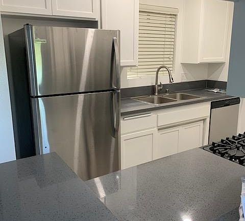 5th image of 11663 Kiowa Ave APT 208