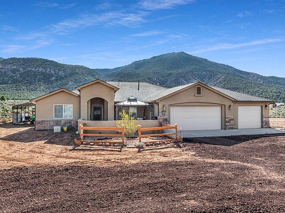 2nd image of 2475 S Badger Way