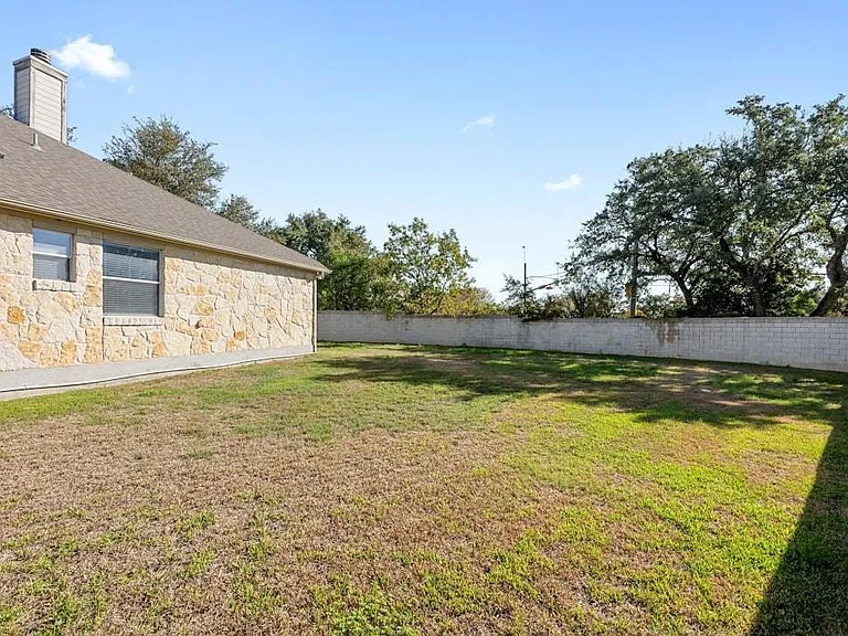5609 York Bridge Cir — Photo 32