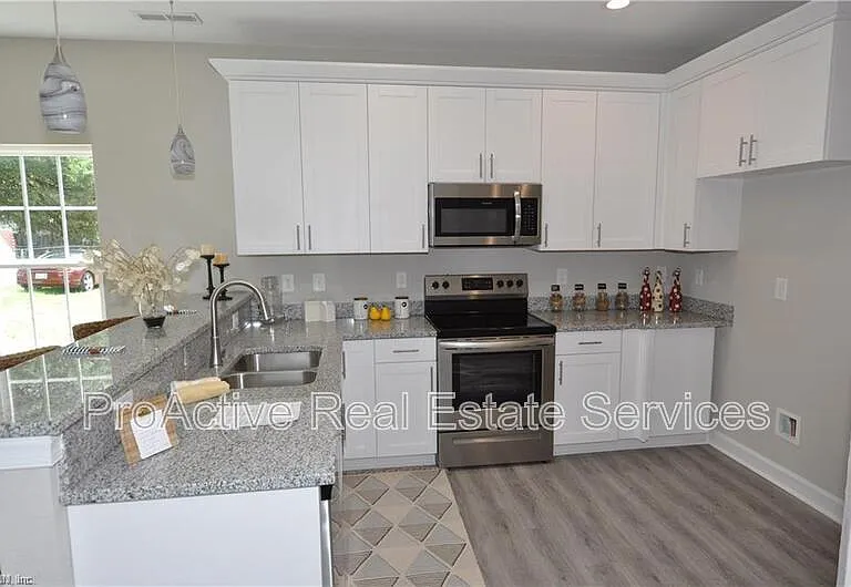213 Kilby Ave — Photo 4