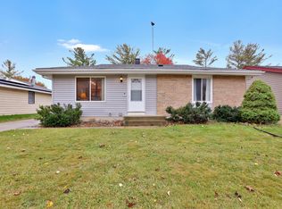 4515 42nd St, Kenosha, WI 53144