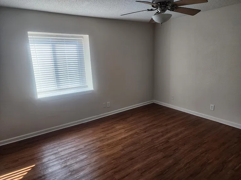 2400 Mission Hill Dr #101 — Photo 10