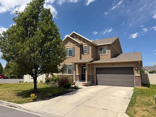 1732 W Grays Dr Photo 1