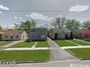 1327 Grove St, Aurora, IL 60505