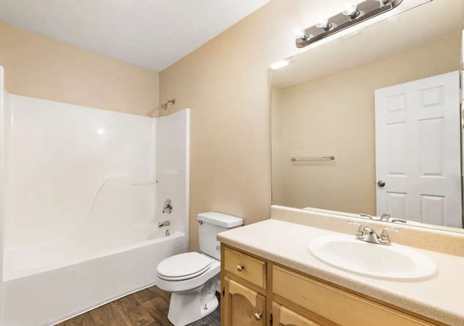 Georgia Place Townhomes — Photo 4