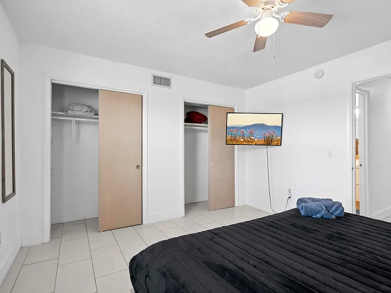219 Arricola Ave #B — Photo 34