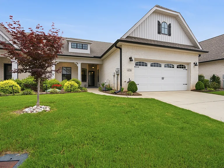 436 Ripple Lake Dr SW — Photo 2