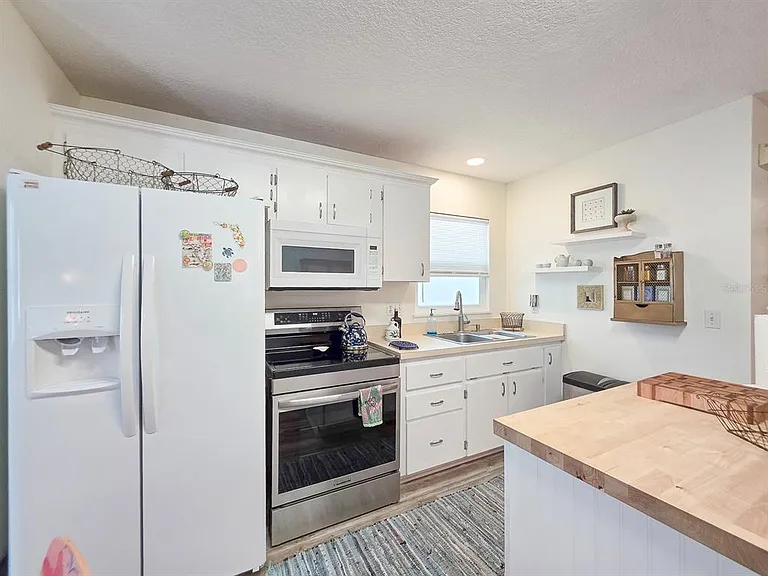 216 S 5th St #B — Photo 13