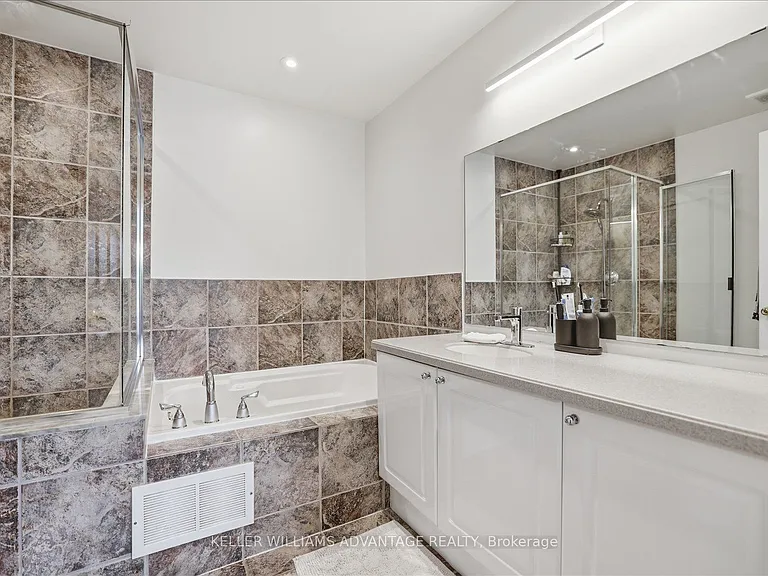 40 Sarah Ashbridge Ave #MAIN — Photo 34