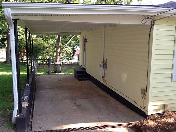 1 of 2 House Level Parking