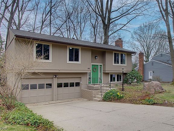 5th image of 95 Oakhurst Dr